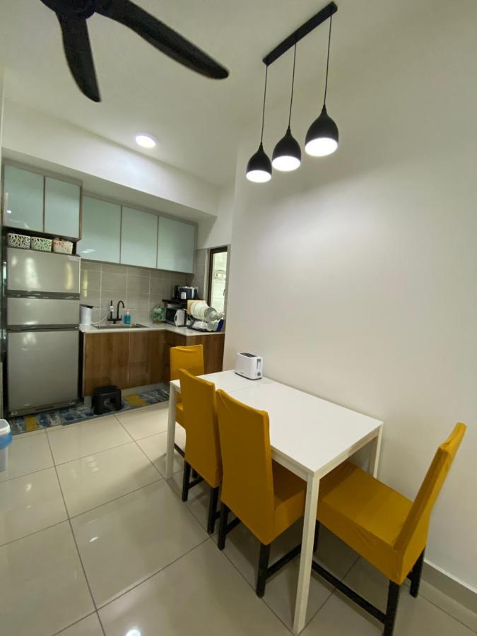 Zima Homestay@Kajang2 Luaran gambar
