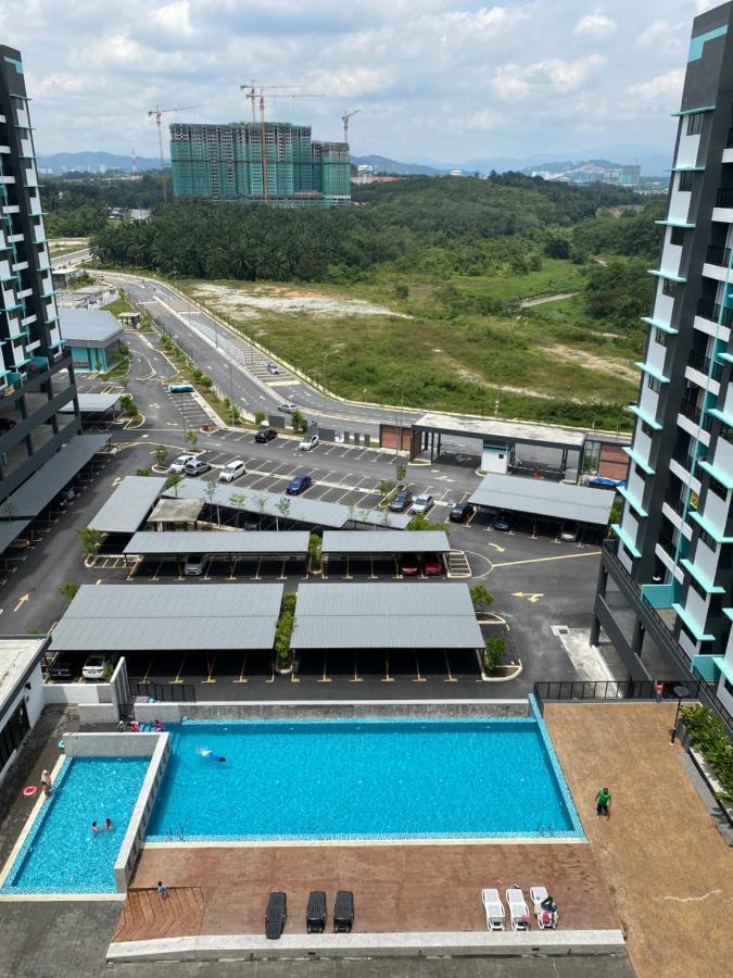 Zima Homestay@Kajang2 Luaran gambar